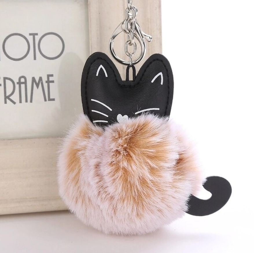 Pom-pom keychain